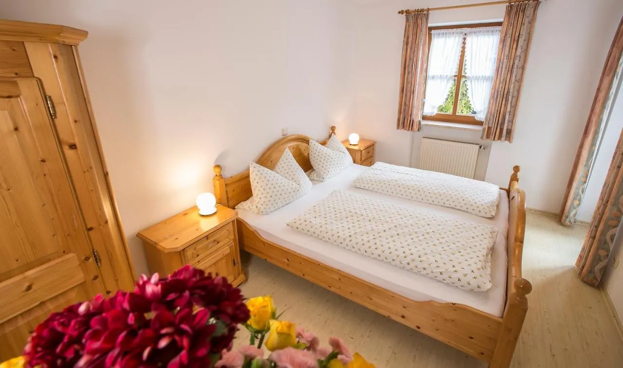 Landhaus Fuerberger Anger Apartment